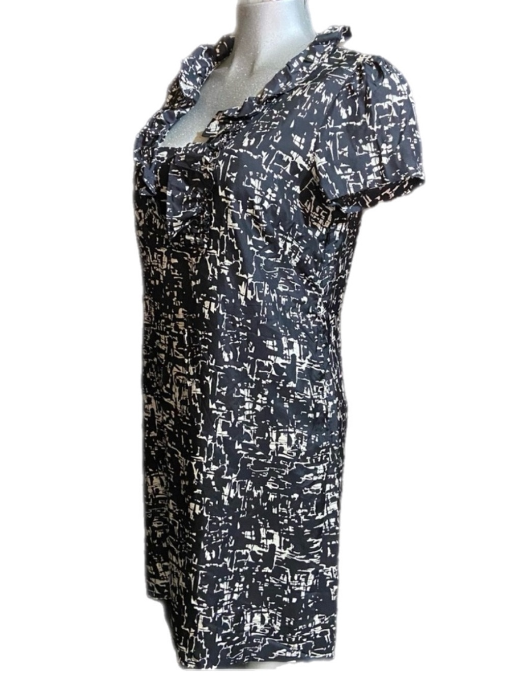 J. Crew Silk Black & White Midi Dress Ruffle Neckline Monochrome Coastal Size 10